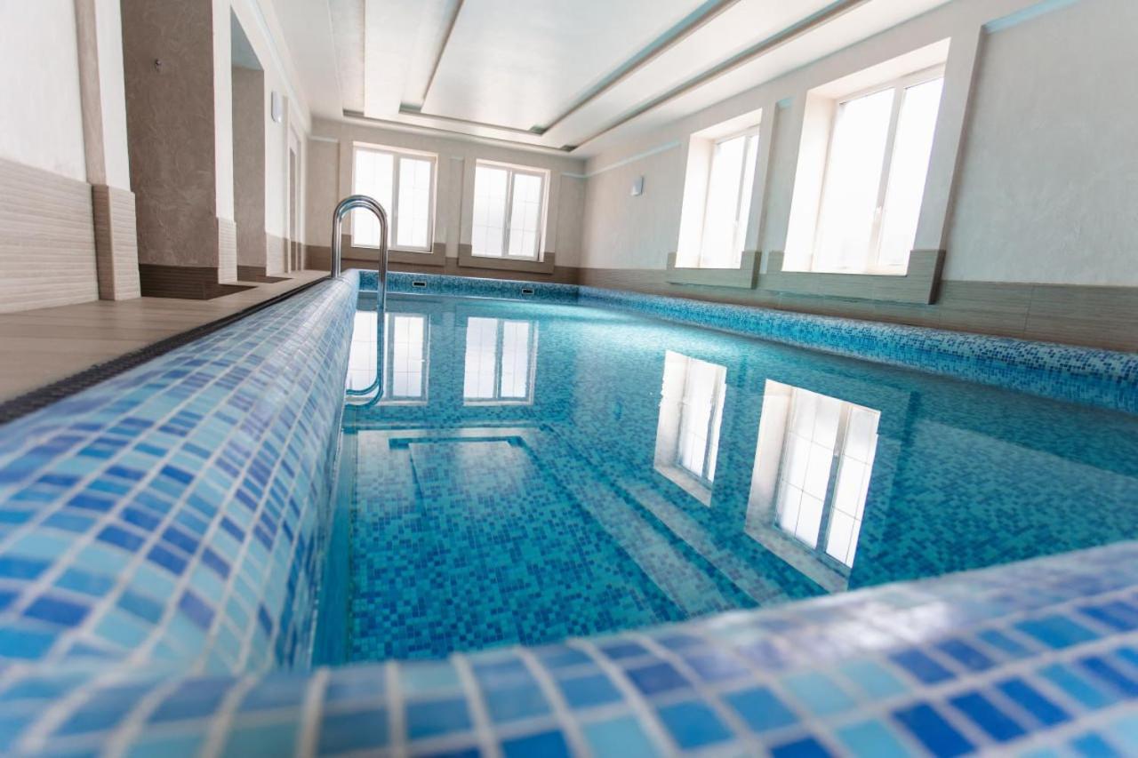 Hotel Kopa - Zhovkva Dış mekan fotoğraf