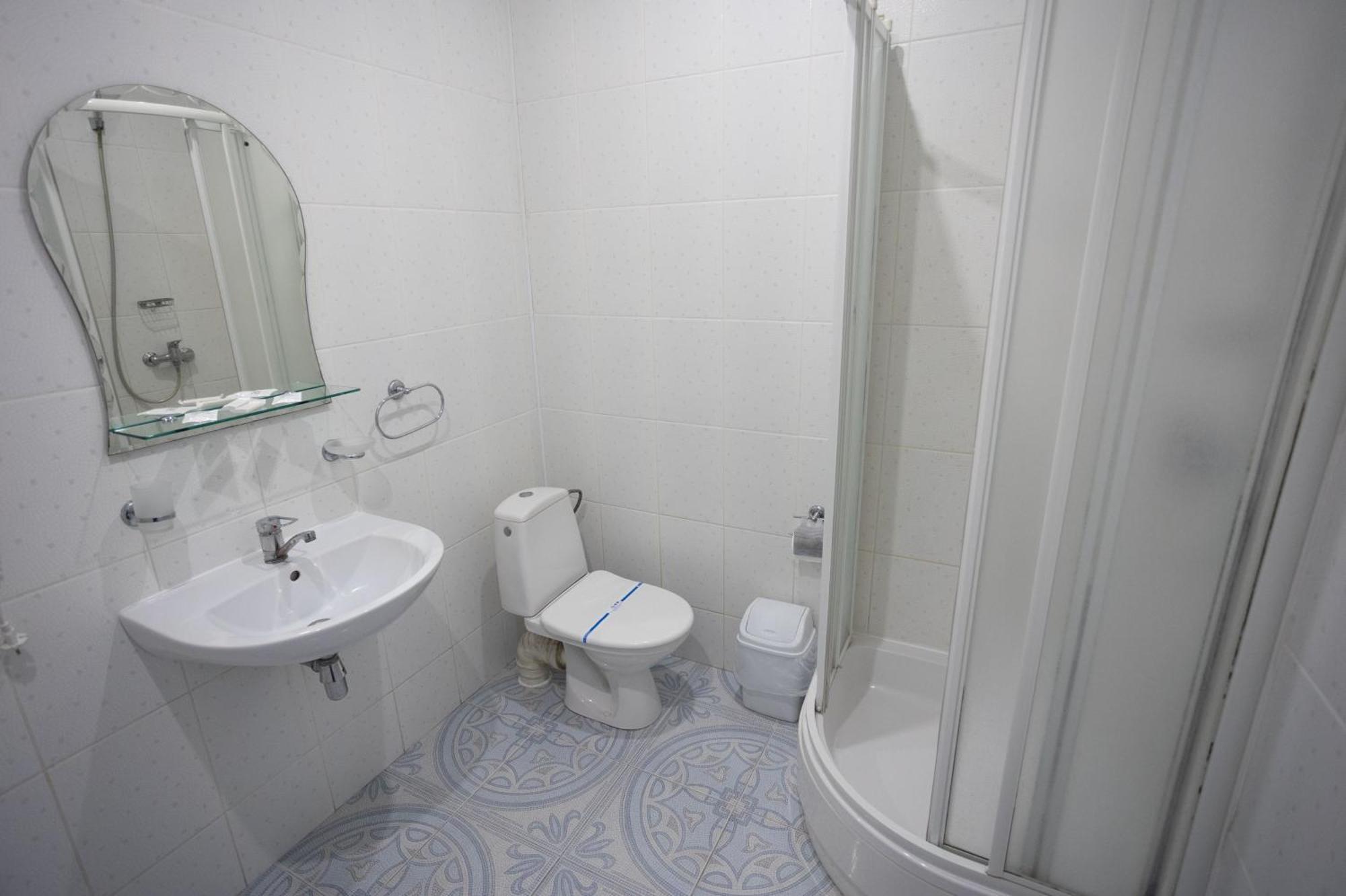 Hotel Kopa - Zhovkva Dış mekan fotoğraf