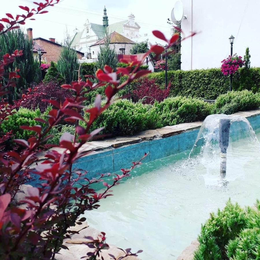 Hotel Kopa - Zhovkva Dış mekan fotoğraf